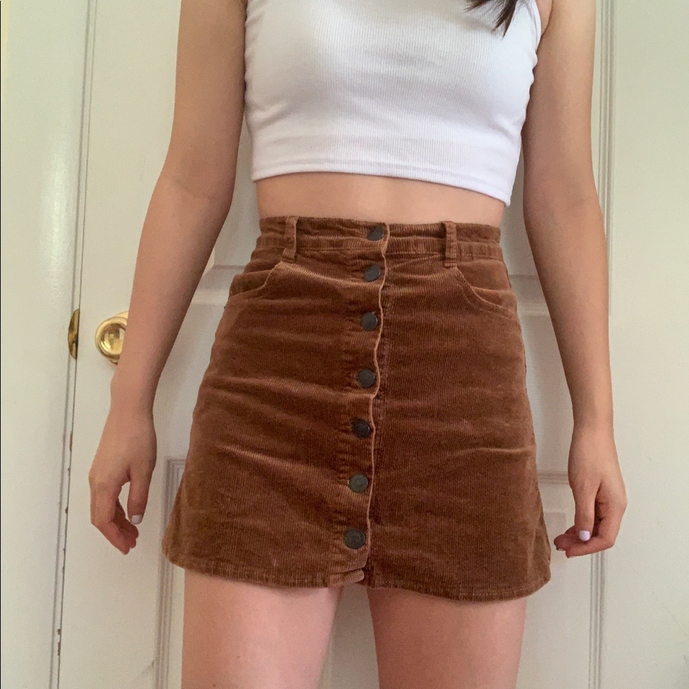 brandy melville vintage brown button up mini skirt